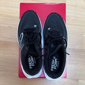 New Balance Black and White Athletic Shoes